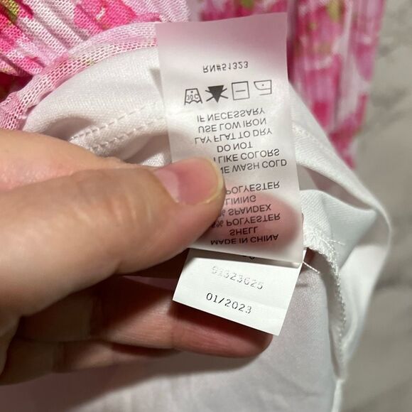 Vince Camuto Pleated Mesh Peasant Blouse - Picture 9 of 12